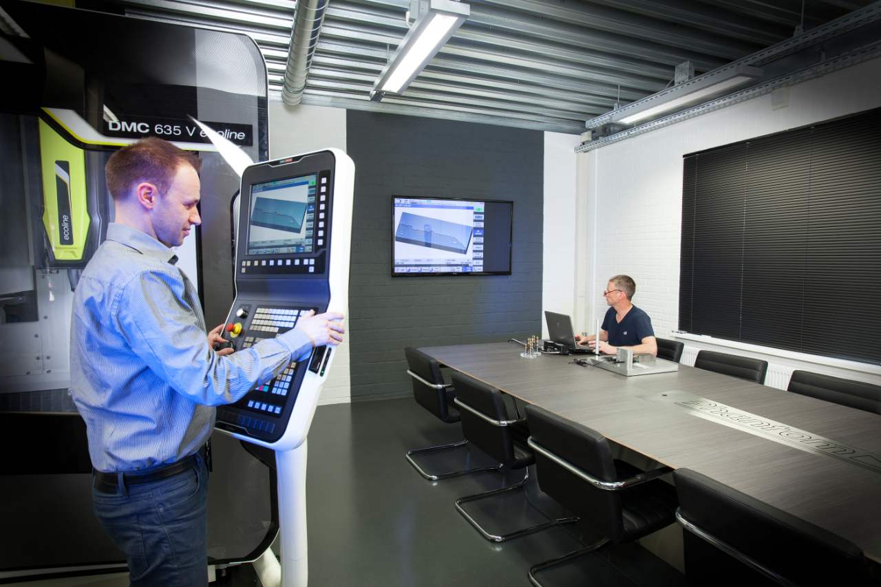 Test & Training Center voor kwaliteit en kennis Van Ommen Phantom.eu